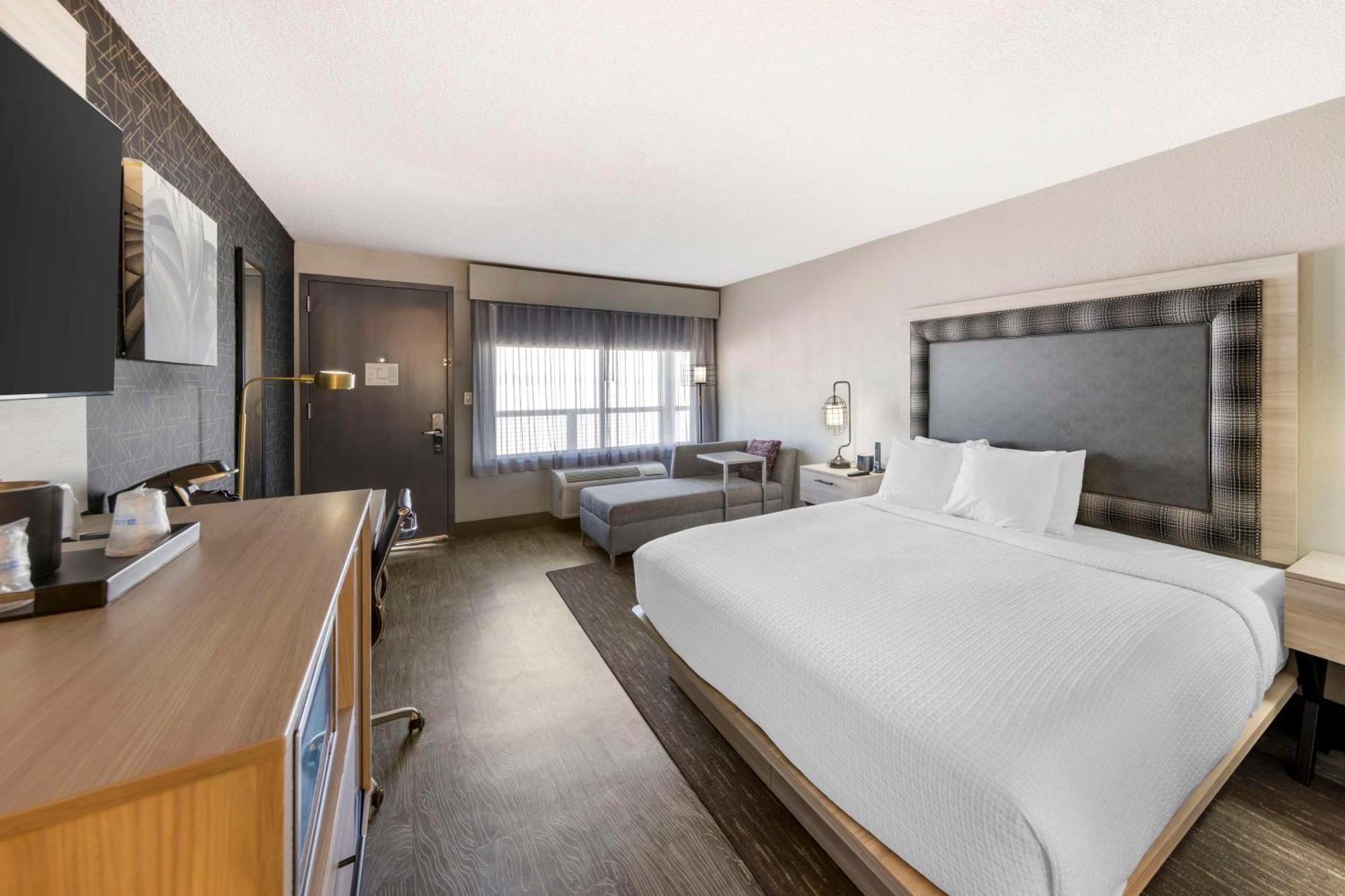 Aiden By Best Western South Reno Exterior photo